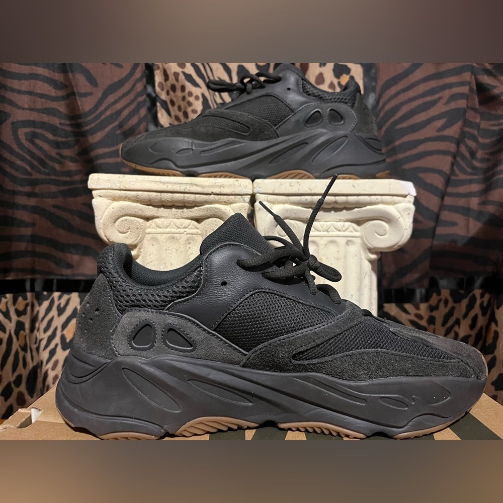 Adidas X Yeezy 700 Utility Black 10.5